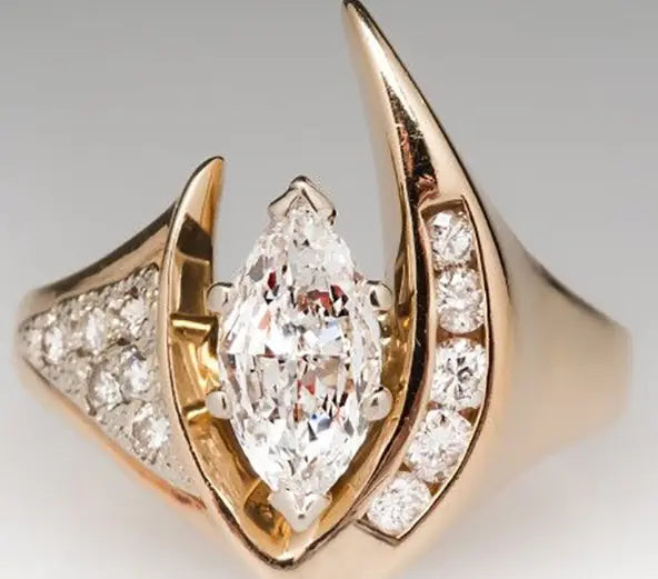 Wintage nieregularny pierścień z cyrkoniami w złocie i srebrze