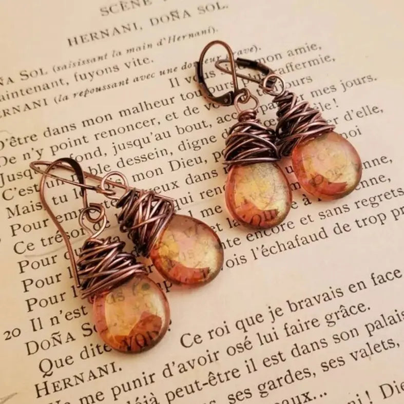 Kolczyki z kosmicznym kryształem