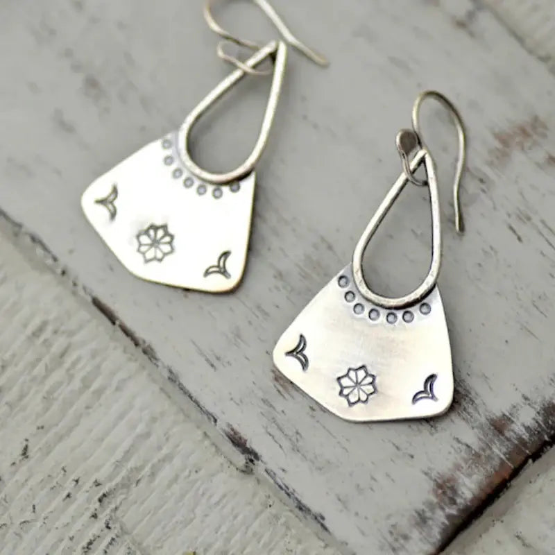 Vintage'owe wiszące srebrne kolczyki