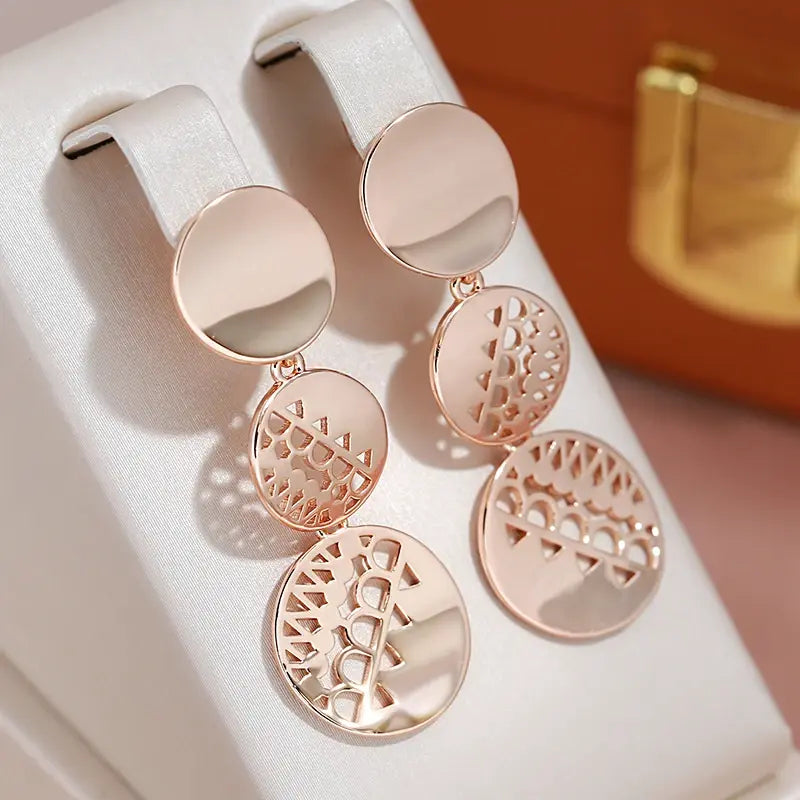 Eleganckie okrągłe złote kolczyki