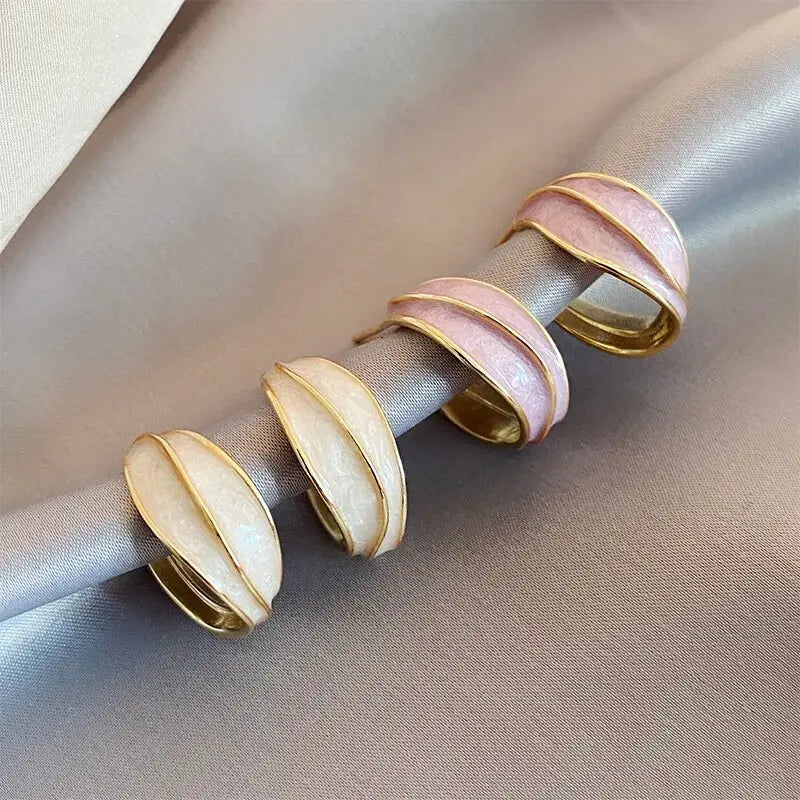 Eleganckie kolczyki z płatków