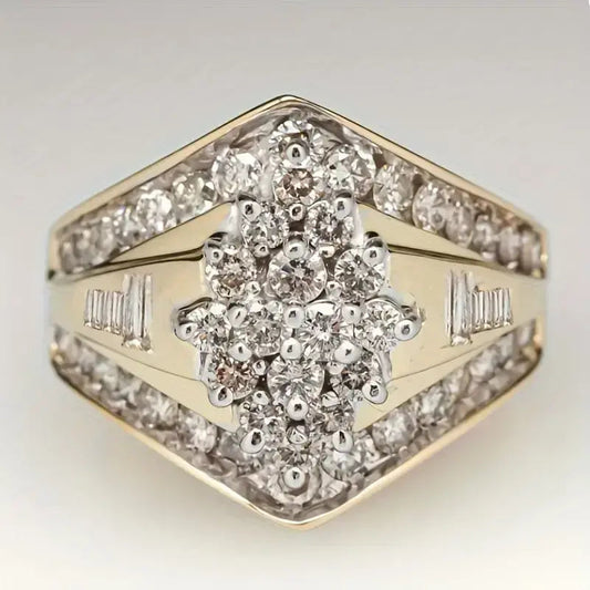 Złoty błyszczący vintage pierścień